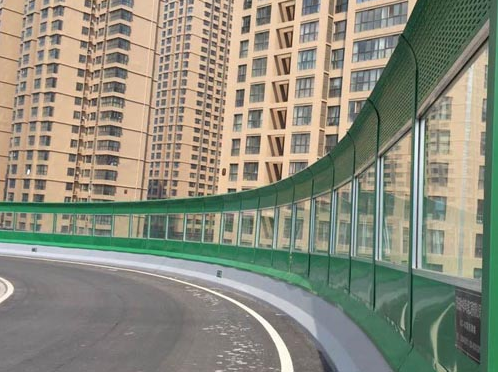 <a href=http://xundcs.com/news_article?news_id=116>天津公路聲屏障</a>