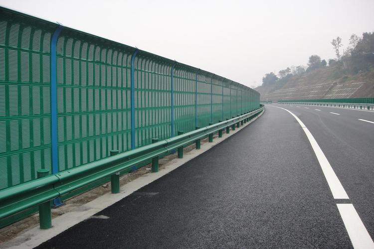<a href=http://xundcs.com/news_article?news_id=145>高速公路聲屏障廠家</a>